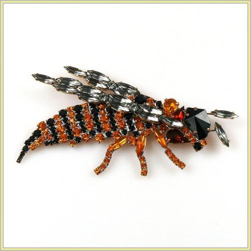  "Wasp Pin"